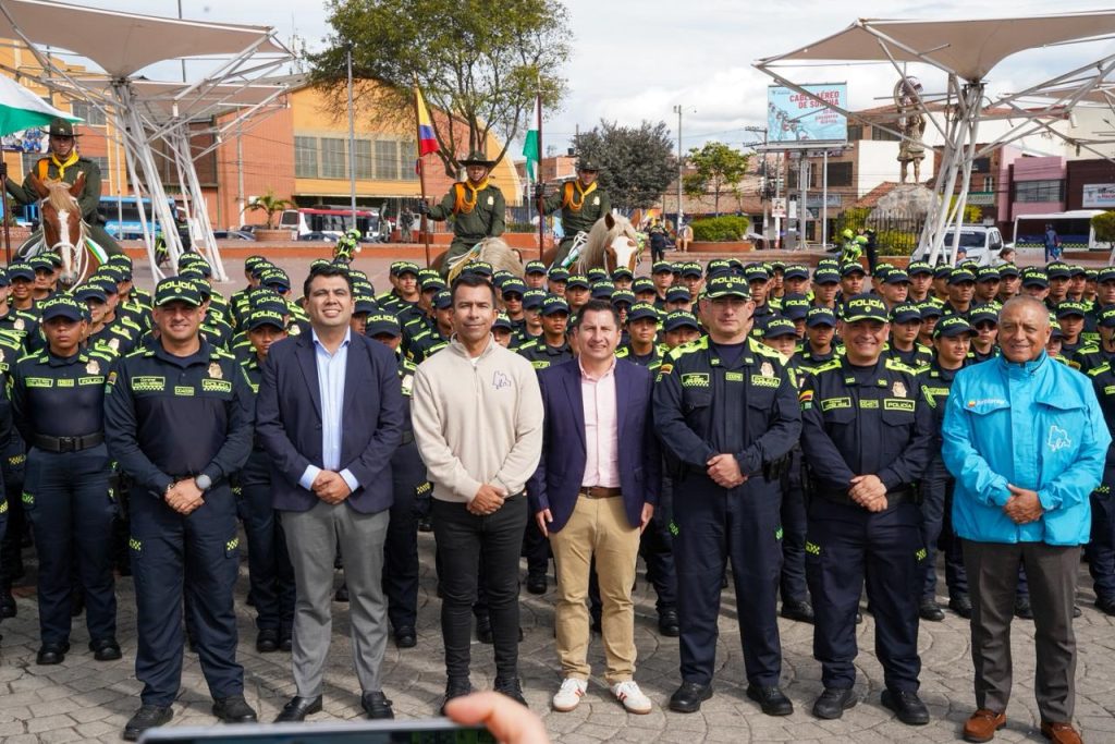 Soacha fortalece su pie de fuerza: 150 nuevos policías llegan a la ciudad para reforzar la seguridad